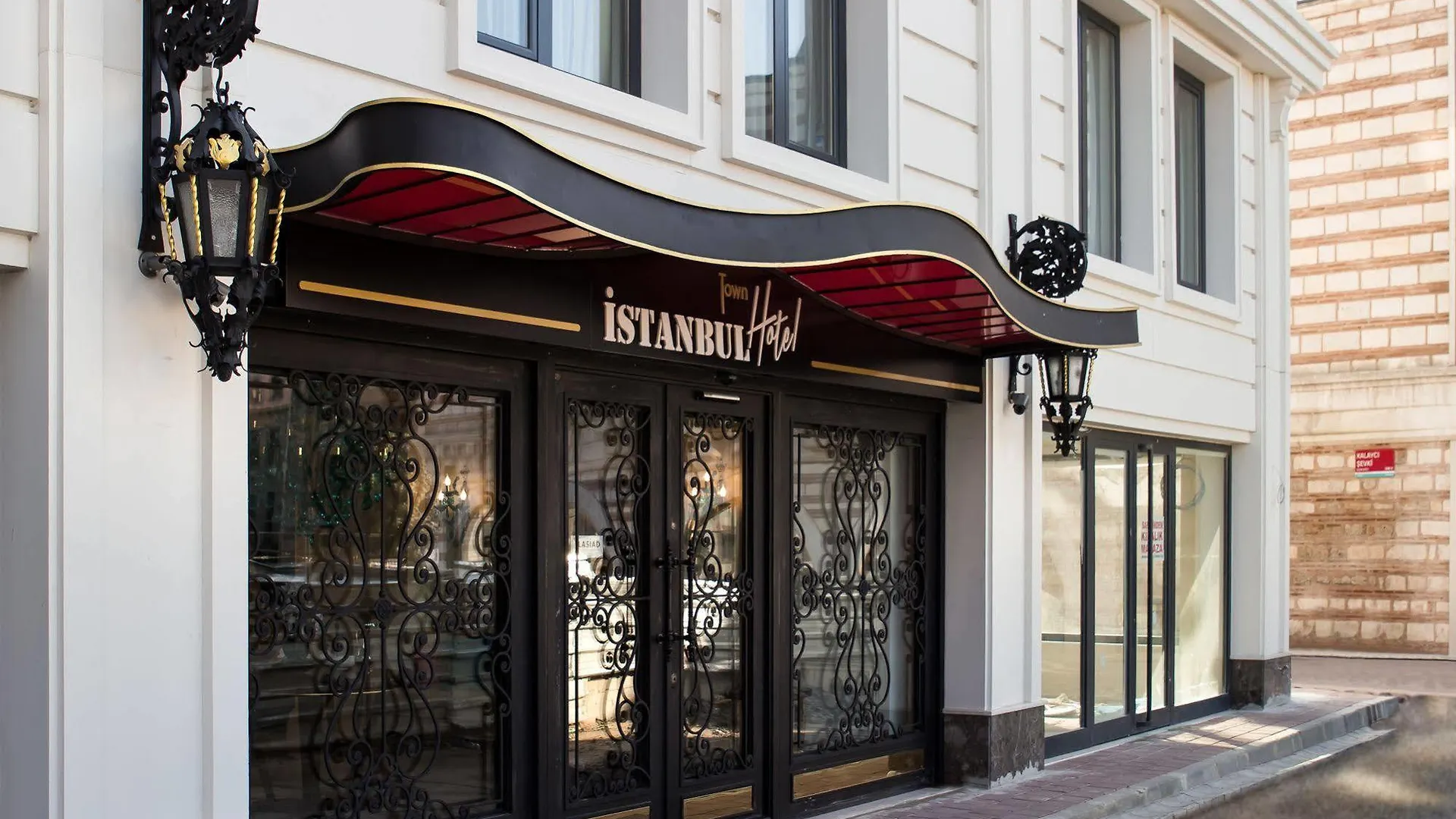 Istanbul Town Hotel 3*,  Turkey