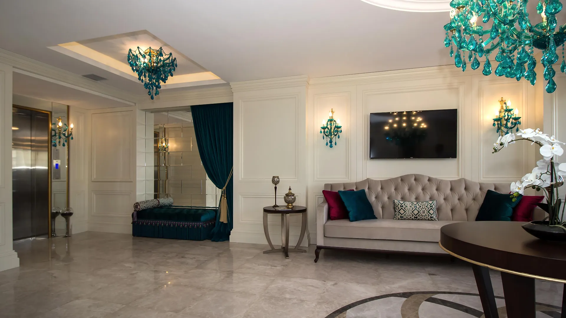 Istanbul Town Hotel